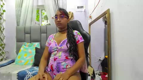 Snapshot of angelinamurphy chatting on October 2025 02:55:02 AM AngelinaMurphy online show from October 2025 02:55:02 AM