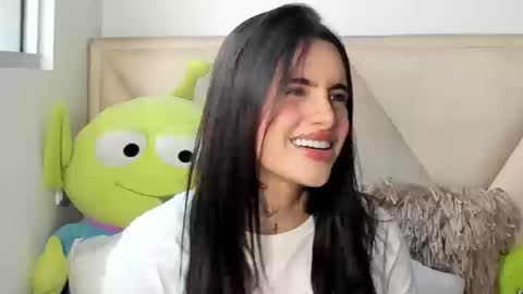 Angeline Smith  online show from September 2025 08:44:02 PM