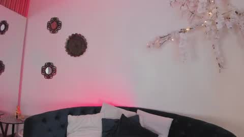 Snapshot of angeliqueboyer__ chatting on July 2026 07:23:02 AM Angelique online show from July 2026 07:23:02 AM