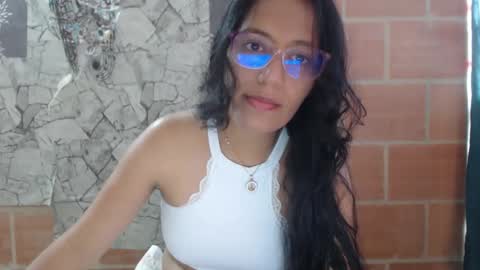 angela online show from February 2025 05:16:01 PM
