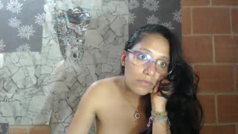 angela online show from March 2025 09:32:02 PM