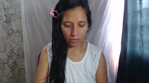 angela online show from October 2025 05:54:02 PM