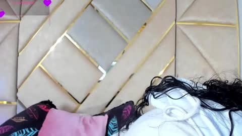 A F R O D I T A online show from April 2026 09:16:01 AM