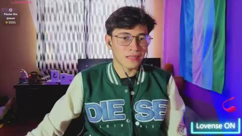 Snapshot of angelito18_twink chatting on June 2026 04:41:01 PM Angel online show from June 2026 04:41:01 PM