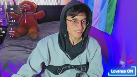 Snapshot of angelito18_twink chatting on July 2026 06:46:02 PM Angel online show from July 2026 06:46:02 PM