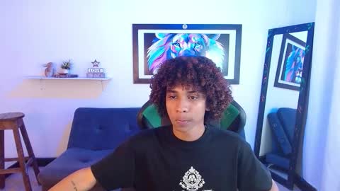 Angel online show from October 2025 08:35:01 PM