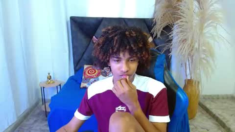 Angel online show from April 2026 08:20:01 PM