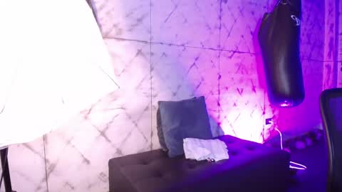 Snapshot of angell__dustt chatting on September 2025 04:01:01 AM Angell Dust online show from September 2025 04:01:01 AM