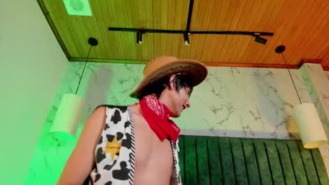 Angell Dust online show from October 2025 04:26:01 AM