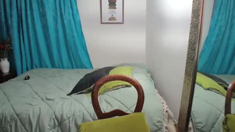  ANGELA ISABELLA  online show from January 2025 11:10:02 PM