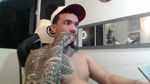 angellatino0 online show from December 2024 11:14:02 PM