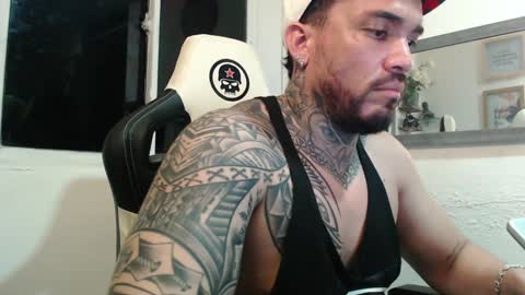 angellatino0 online show from December 2024 07:06:02 AM
