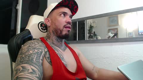 angellatino0 online show from December 2024 07:43:01 AM