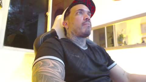 angellatino0 online show from February 2025 07:23:01 AM