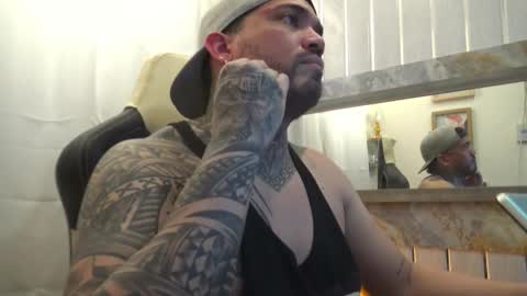 angellatino0 online show from October 2025 06:57:01 AM