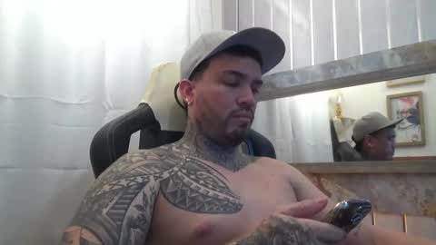 angellatino0 online show from October 2025 07:25:01 AM