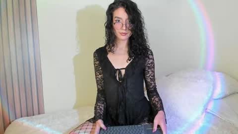 Snapshot of angellike_doll chatting on May 2026 12:02:01 PM Angellike online show from May 2026 12:02:01 PM