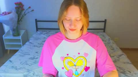 Cutie online show from November 2025 04:56:01 AM