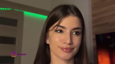 Snapshot of angelmi171 chatting on September 2025 06:18:02 PM angelmi171 online show from September 2025 06:18:02 PM