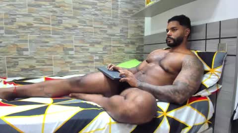 angelo_evans33 online show from February 2025 02:28:02 AM