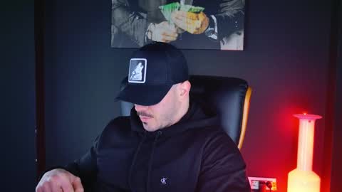 BlackWolf online show from December 2024 01:43:02 PM