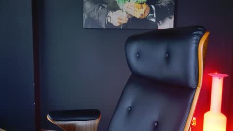 BlackWolf online show from December 2024 12:30:02 PM