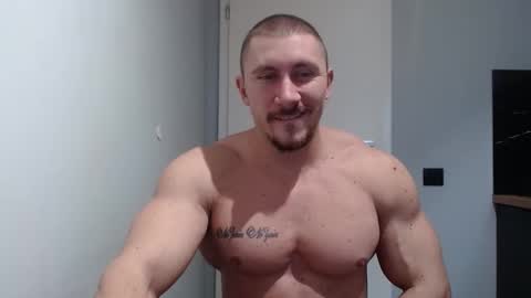  ------- SEX SHOW WITH GUYS AND GIRLS  MUSCLE SHOW online show from December 2024 12:49:01 PM
