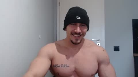  ------- SEX SHOW WITH GUYS AND GIRLS  MUSCLE SHOW online show from February 2025 11:27:02 AM