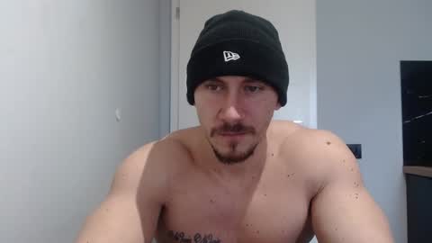  ------- SEX SHOW WITH GUYS AND GIRLS  MUSCLE SHOW online show from February 2025 10:19:01 AM