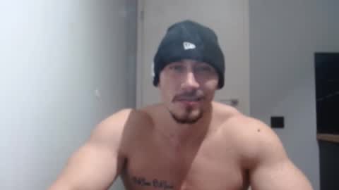  ------- SEX SHOW WITH GUYS AND GIRLS  MUSCLE SHOW online show from February 2025 06:56:02 PM