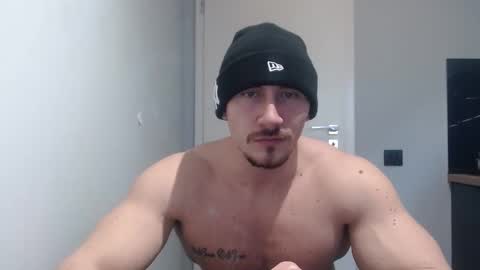  ------- SEX SHOW WITH GUYS AND GIRLS  MUSCLE SHOW online show from February 2025 03:14:02 PM