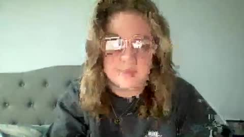 Snapshot of angeloflight273360 chatting on January 2025 03:20:01 PM Angel of Light online show from January 2025 03:20:01 PM