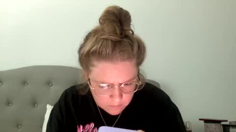 Snapshot of angeloflight273360 chatting on February 2025 05:18:02 PM Angel of Light online show from February 2025 05:18:02 PM