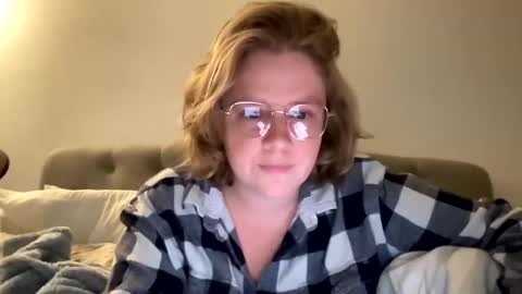 Snapshot of angeloflight273360 chatting on March 2025 12:48:01 AM Angel of Light online show from March 2025 12:48:01 AM