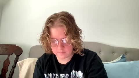 Snapshot of angeloflight273360 chatting on March 2025 06:39:02 PM Angel of Light online show from March 2025 06:39:02 PM
