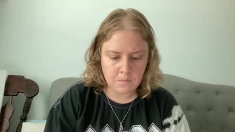 Angel of Light online show from November 2025 04:07:02 PM