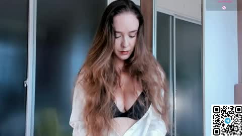 Snapshot of angelpaull chatting on April 2026 09:15:01 AM Angel online show from April 2026 09:15:01 AM