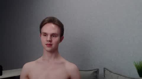 Snapshot of angelraaay chatting on January 2025 08:40:02 PM Angel online show from January 2025 08:40:02 PM