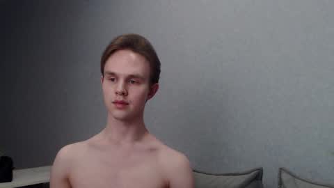 Snapshot of angelraaay chatting on January 2025 03:21:01 PM Angel online show from January 2025 03:21:01 PM