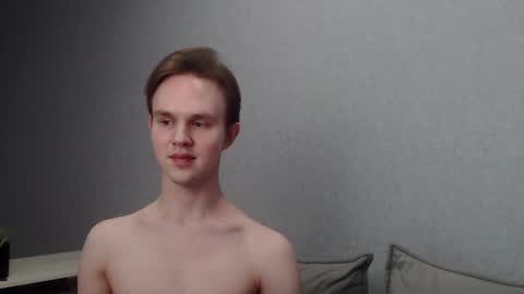 Snapshot of angelraaay chatting on January 2025 12:06:02 PM Angel online show from January 2025 12:06:02 PM