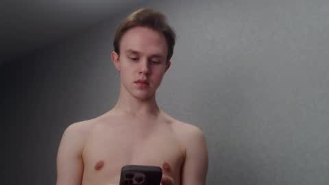 Snapshot of angelraaay chatting on January 2025 06:10:01 PM Angel online show from January 2025 06:10:01 PM