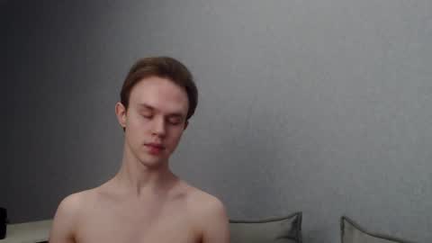 Snapshot of angelraaay chatting on January 2025 09:08:01 AM Angel online show from January 2025 09:08:01 AM