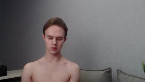 Snapshot of angelraaay chatting on January 2025 06:43:02 PM Angel online show from January 2025 06:43:02 PM