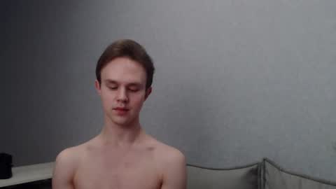 Snapshot of angelraaay chatting on February 2025 04:11:02 PM Angel online show from February 2025 04:11:02 PM