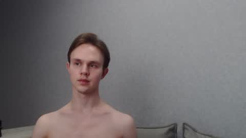 Snapshot of angelraaay chatting on February 2025 03:27:02 PM Angel online show from February 2025 03:27:02 PM