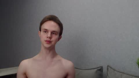 Snapshot of angelraaay chatting on February 2025 12:17:01 PM Angel online show from February 2025 12:17:01 PM