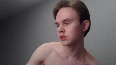 Snapshot of angelraaay chatting on February 2025 07:17:01 PM Angel online show from February 2025 07:17:01 PM