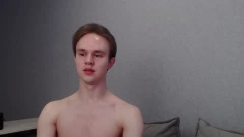 Snapshot of angelraaay chatting on February 2025 08:59:02 AM Angel online show from February 2025 08:59:02 AM