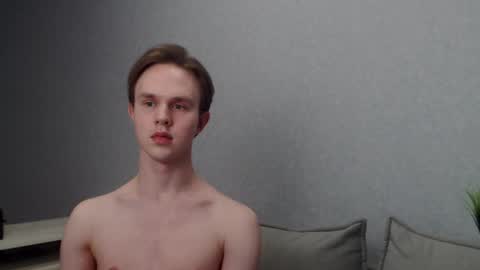 Snapshot of angelraaay chatting on February 2025 03:47:01 PM Angel online show from February 2025 03:47:01 PM