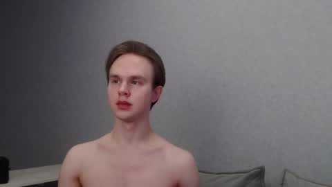 Snapshot of angelraaay chatting on March 2025 09:10:02 AM Angel online show from March 2025 09:10:02 AM